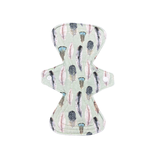 Pads | Medium | Knit | Feathers